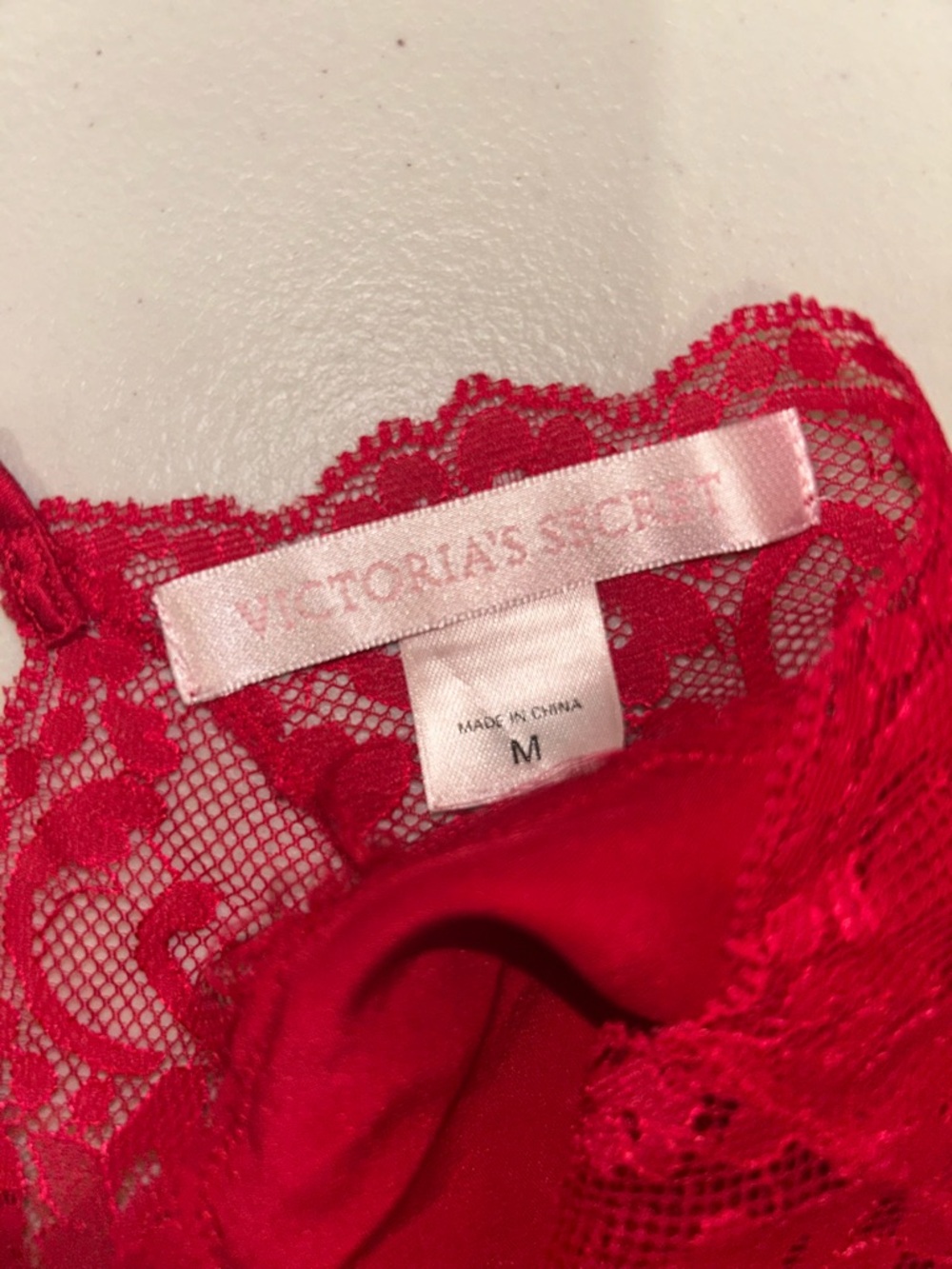 Victoria's Secret Red Lace Bralette - Feminine Lace Detail